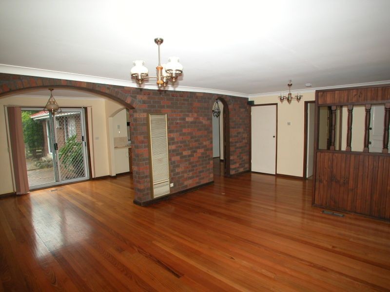 10 Rosehill Court, Mill Park VIC 3082