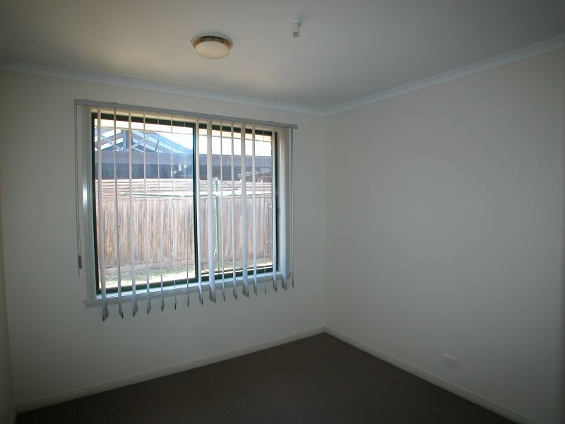 2/6 Brabham Drive, Mill Park VIC 3082