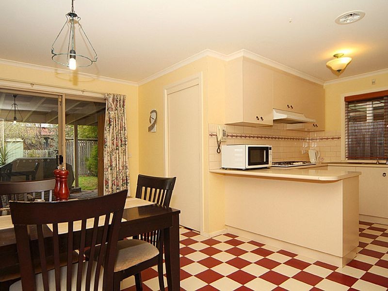 10 Border Drive, Mill Park VIC 3082