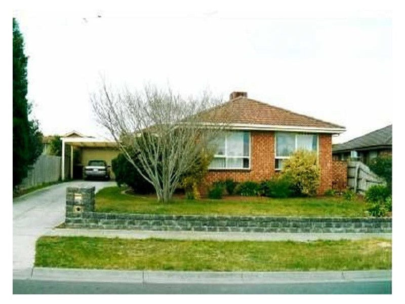 8 Strickland Avenue, Mill Park VIC 3082