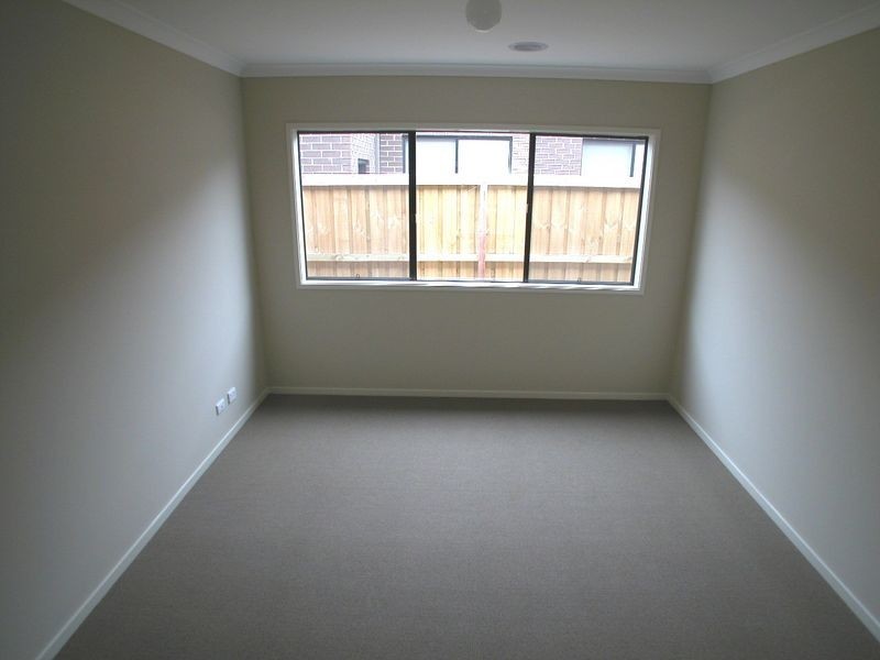 111 Vincent Drive, South Morang VIC 3752