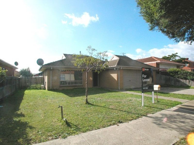 42 Friendship Avenue, Mill Park VIC 3082