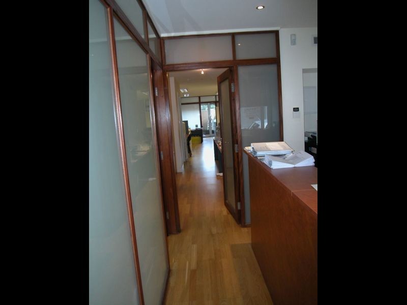 2/136 – 144 Bell Street, Coburg VIC 3058