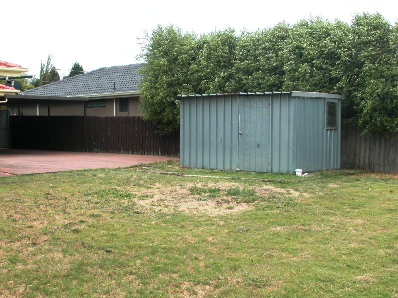 19 Foxzami Crescent, Epping VIC 3076