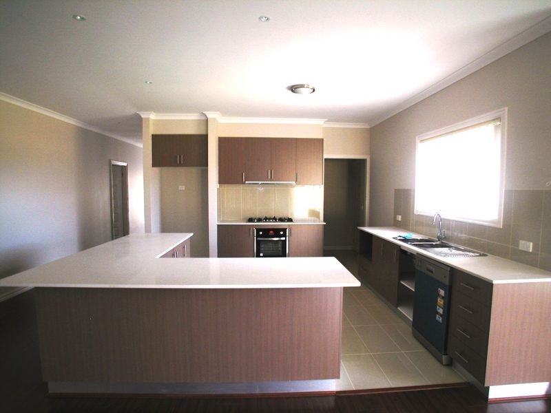 6 Padthaway Place, Mernda VIC 3754