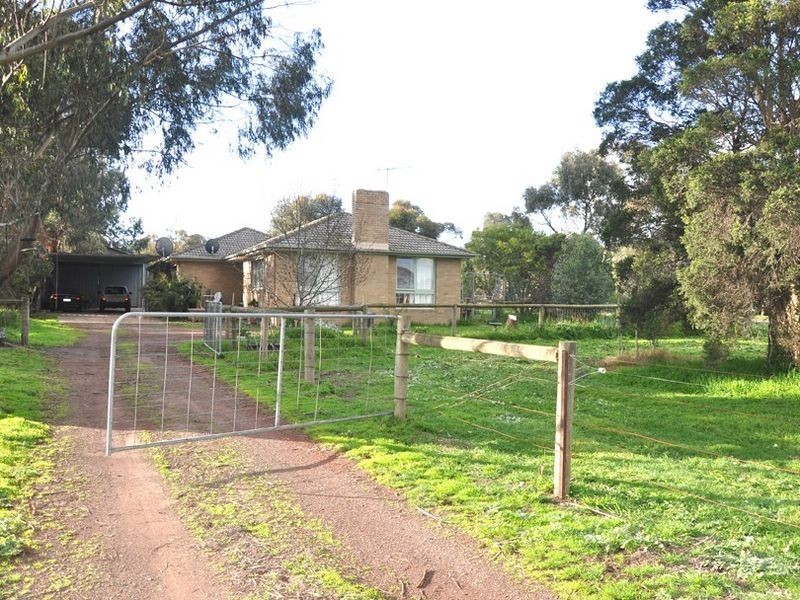 885 Bridge Inn Road, Doreen VIC 3754