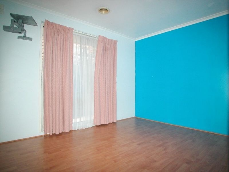 62 Manning Clarke Road, Mill Park VIC 3082