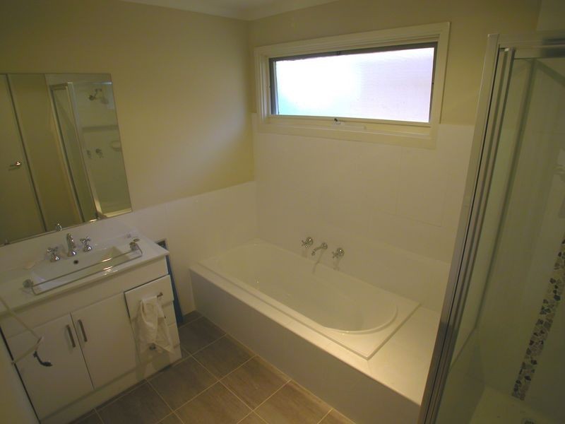 7 Shiraz Court, Bundoora VIC 3083