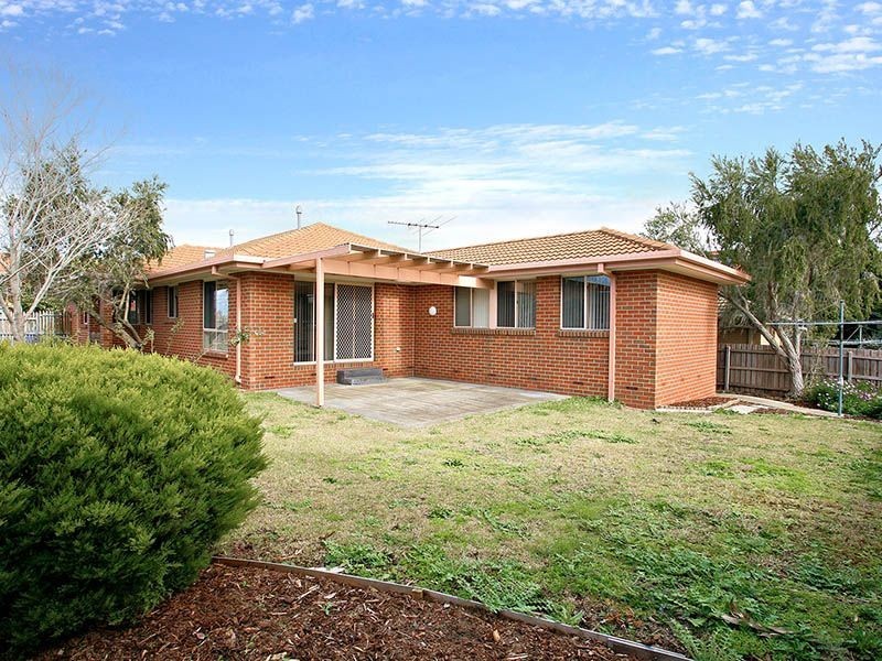 44 Friendship Avenue, Mill Park VIC 3082