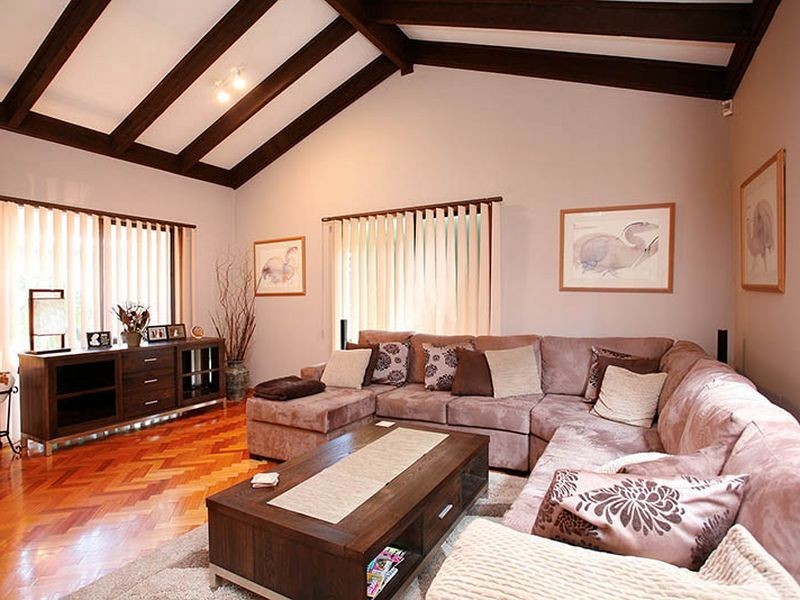 10 Fern Court, Mill Park VIC 3082