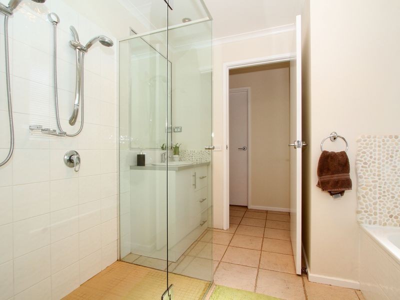 29 Romano Avenue, Mill Park VIC 3082