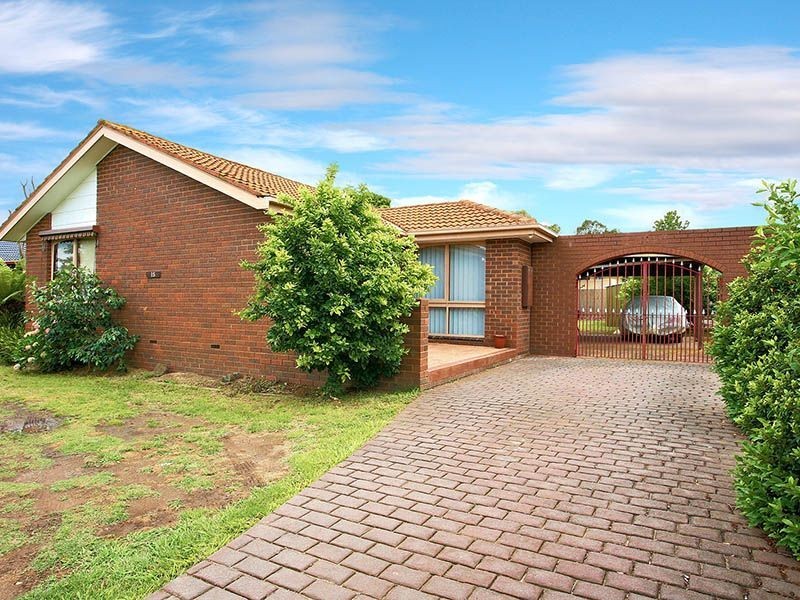 15 Winter Court, Mill Park VIC 3082