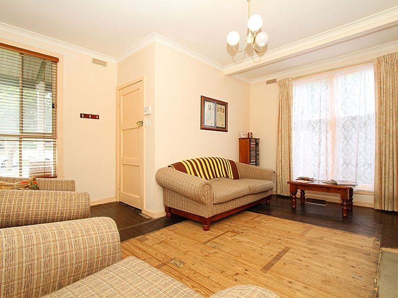 85 McMahon Road, Reservoir VIC 3073