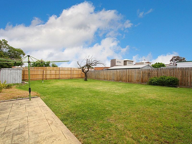 85 McMahon Road, Reservoir VIC 3073