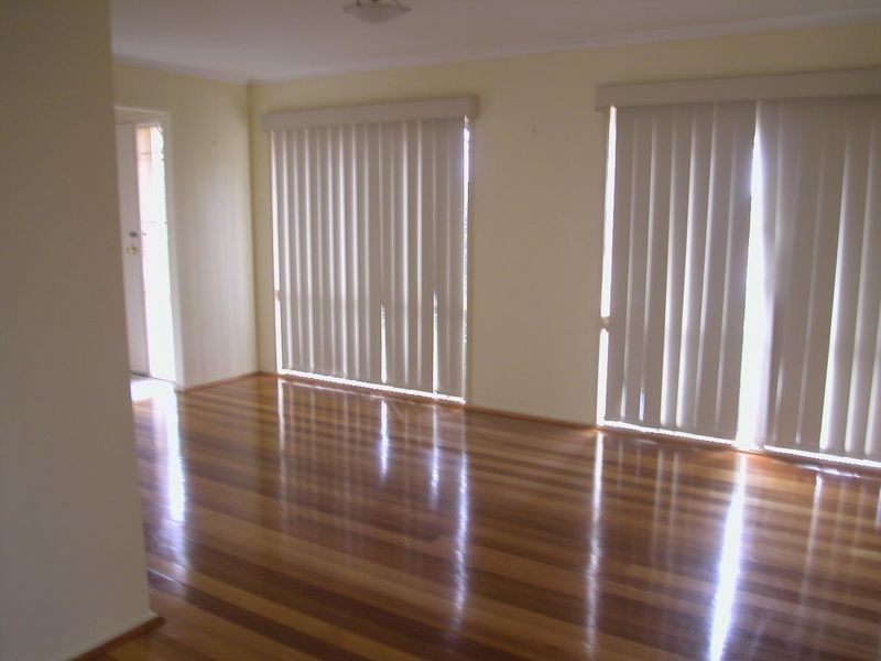 13 Marsden Court, Mill Park VIC 3082