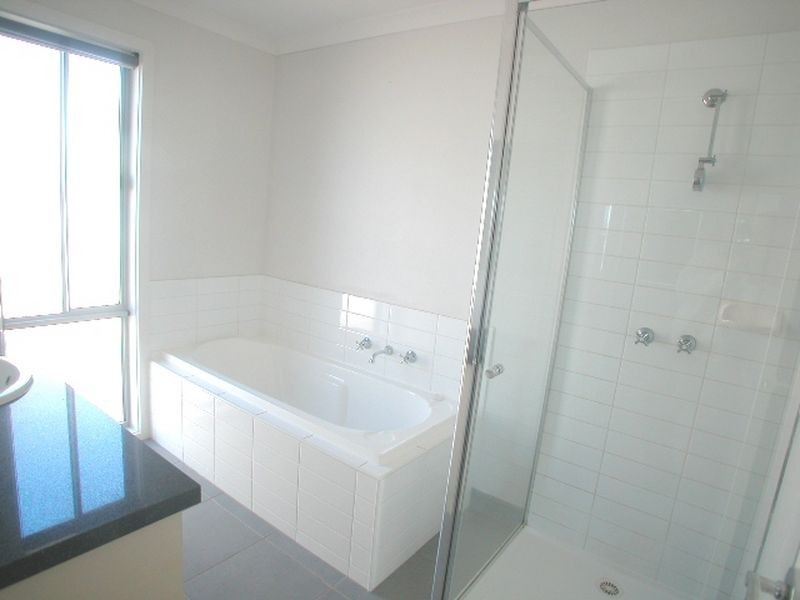 89 Neptune Drive, Point Cook VIC 3030