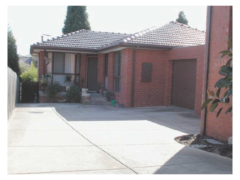 2/1 Narina Way, Epping VIC 3076