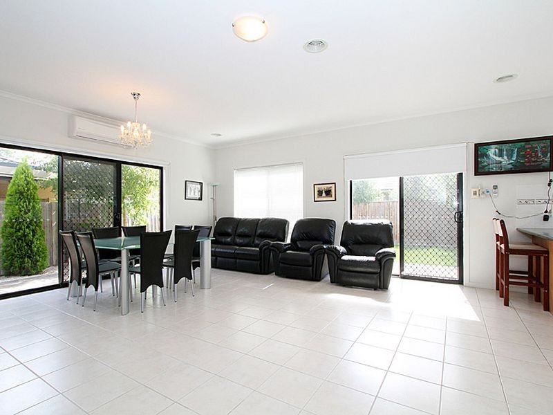 11 Junor Court, South Morang VIC 3752