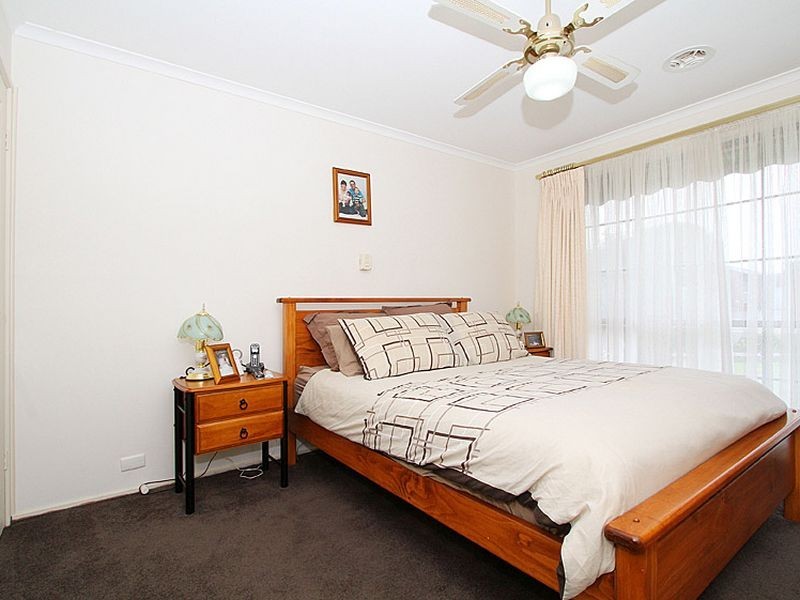 3 Newcombe Court, Mill Park VIC 3082