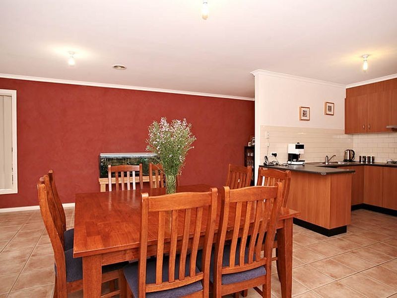 2/157-159 Dalton Road, Lalor VIC 3075