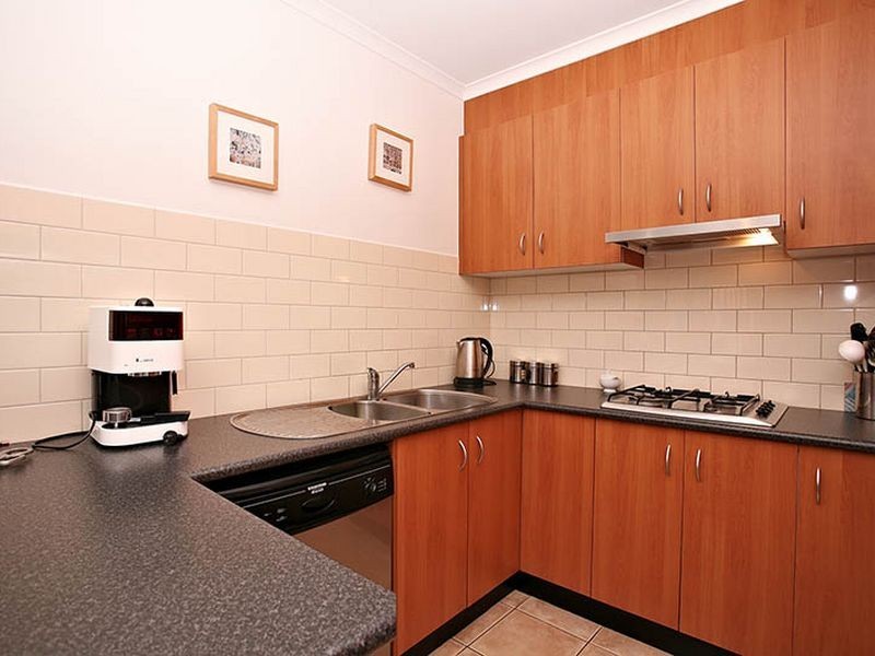 2/157-159 Dalton Road, Lalor VIC 3075