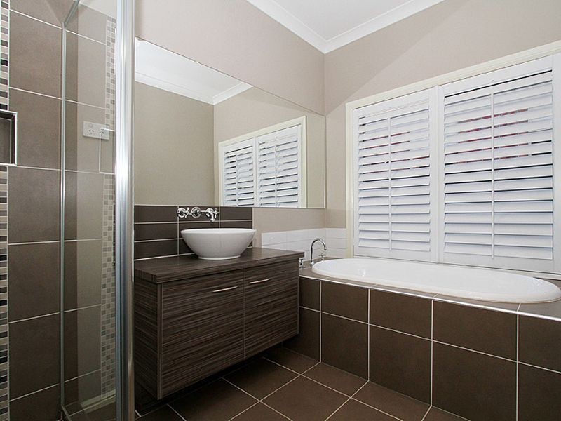 13 Le Page Run, South Morang VIC 3752
