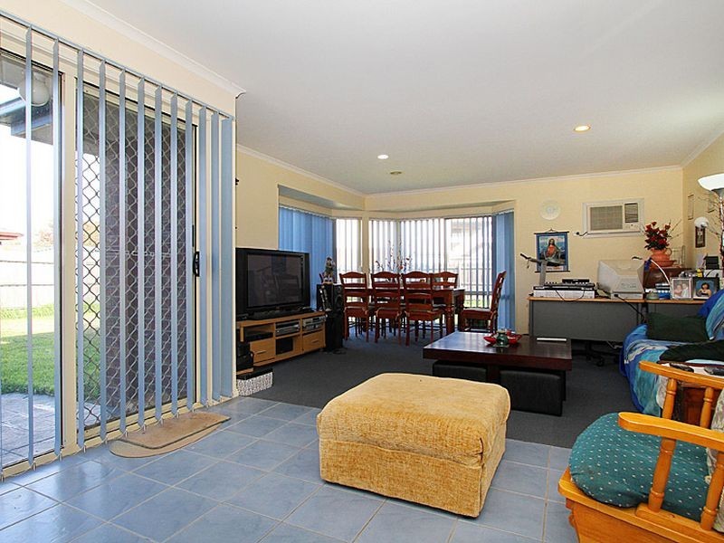 19 Parkside View, South Morang VIC 3752