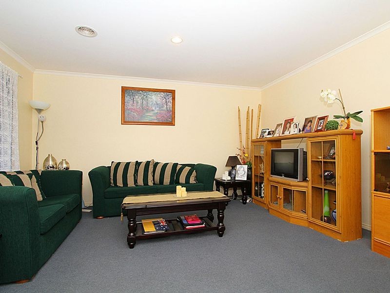 19 Parkside View, South Morang VIC 3752