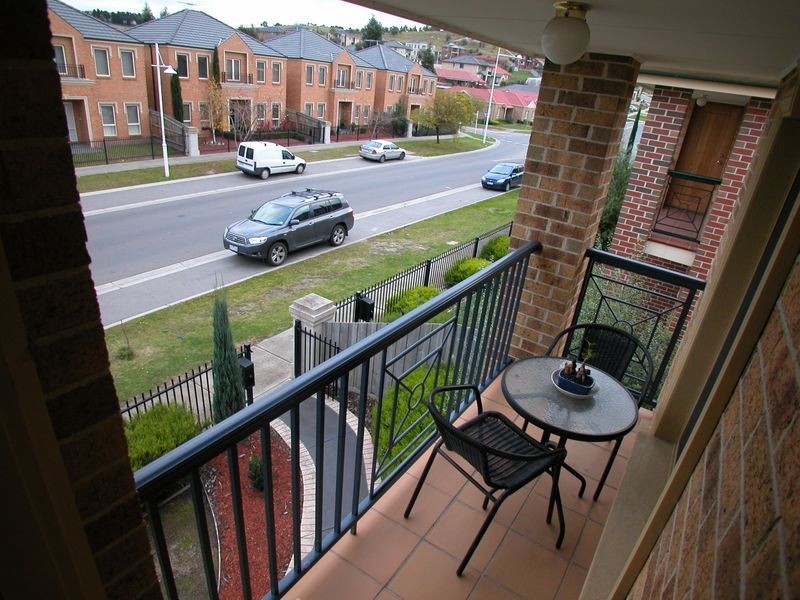 10 Elysee Avenue, South Morang VIC 3752