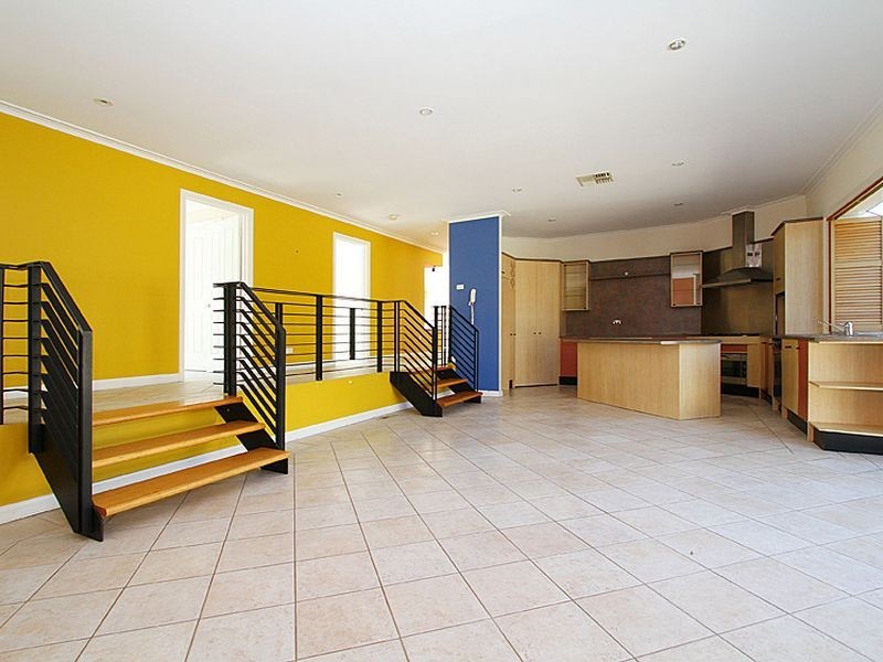 5 Koala Walk, South Morang VIC 3752