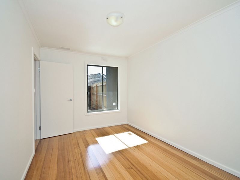 2/9 Asquith Street, Reservoir VIC 3073