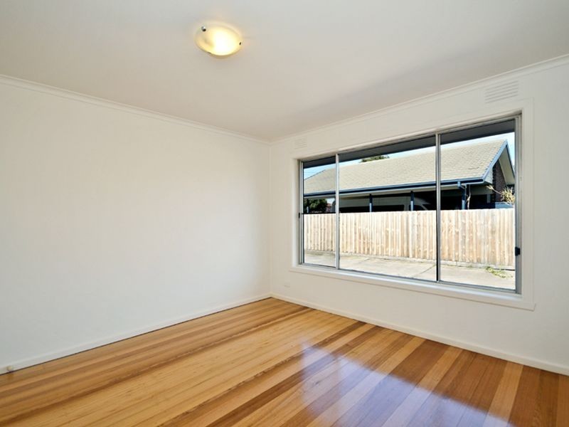 2/9 Asquith Street, Reservoir VIC 3073