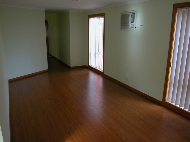 14 Carrol Crescent, Mill Park VIC 3082