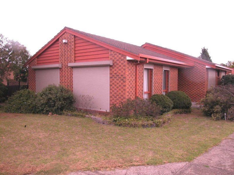 39 Kellaway Crescent, Mill Park VIC 3082