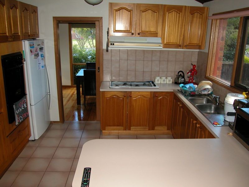 39 Kellaway Crescent, Mill Park VIC 3082