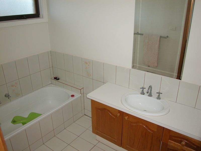 39 Kellaway Crescent, Mill Park VIC 3082