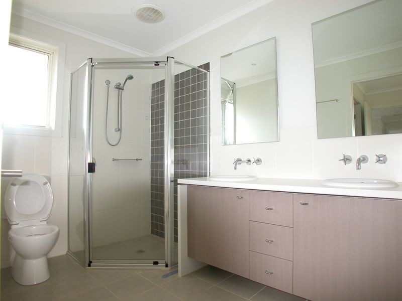 10 Minerva Rise, Epping VIC 3076