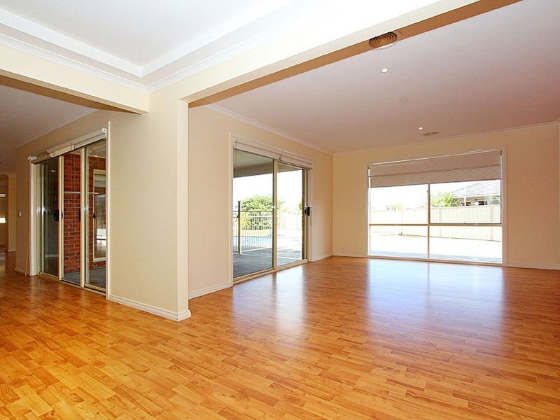 52 Hayston Boulevard, Epping VIC 3076