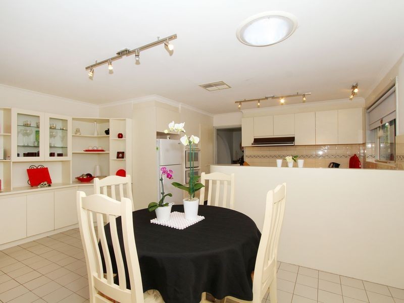 6 Ashdown Court, Lalor VIC 3075