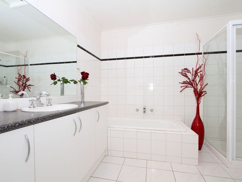 6 Ashdown Court, Lalor VIC 3075