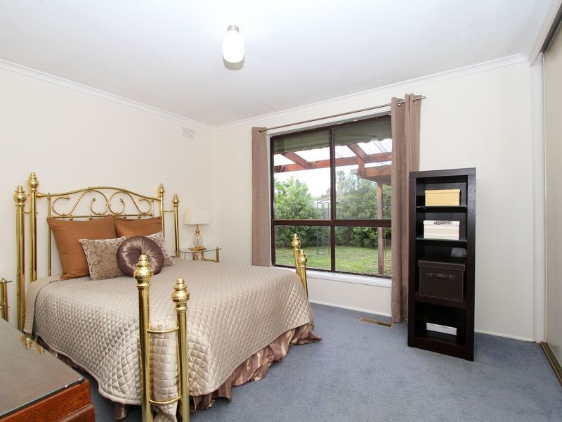 6 Ashdown Court, Lalor VIC 3075