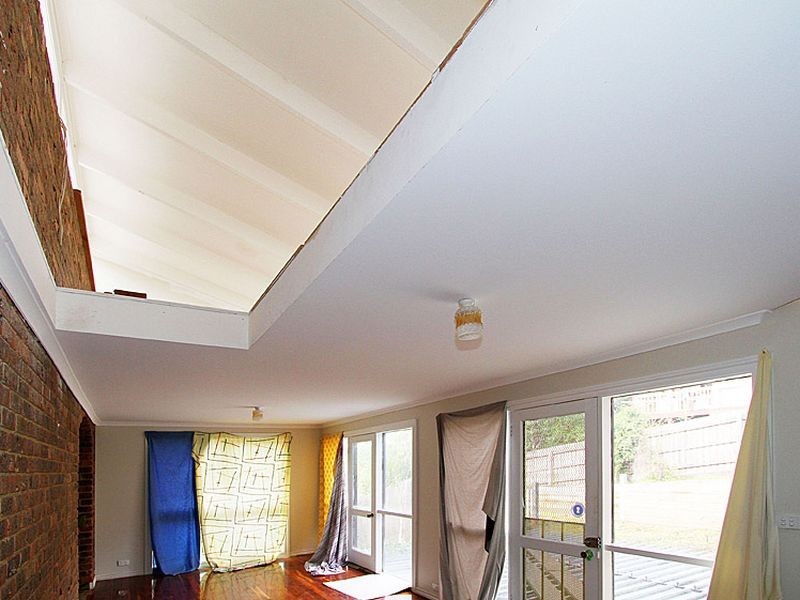 38 Booyan Crescent, Greensborough VIC 3088