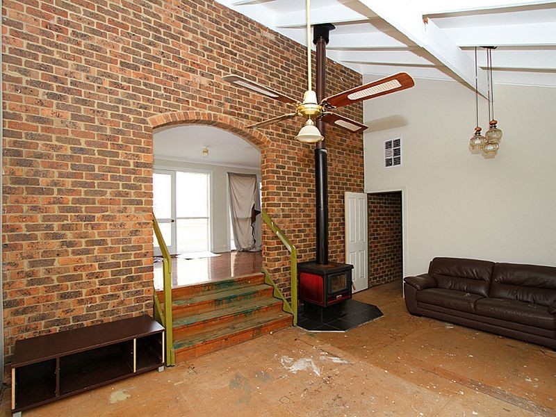 38 Booyan Crescent, Greensborough VIC 3088