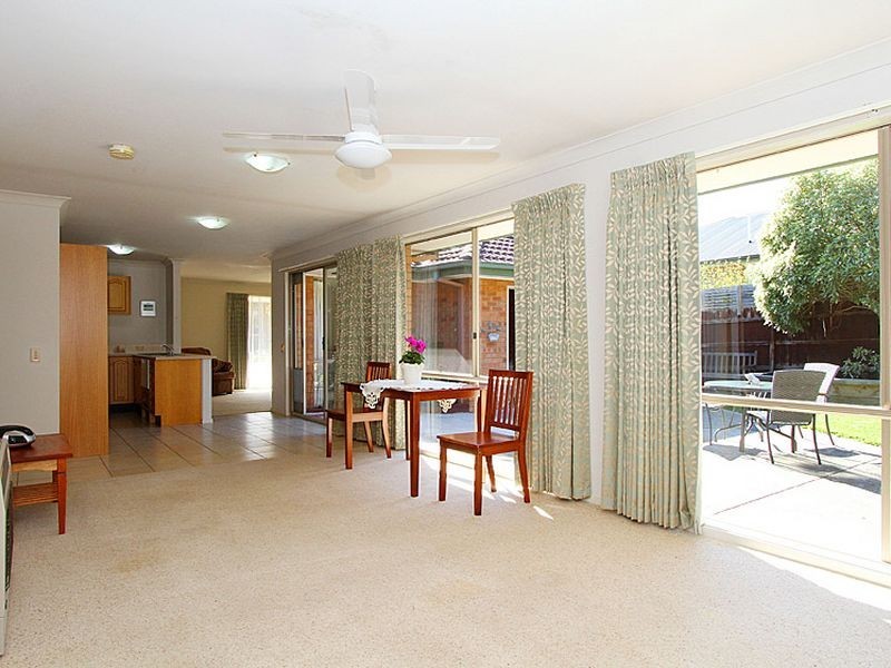 2 Magpie Walk, South Morang VIC 3752