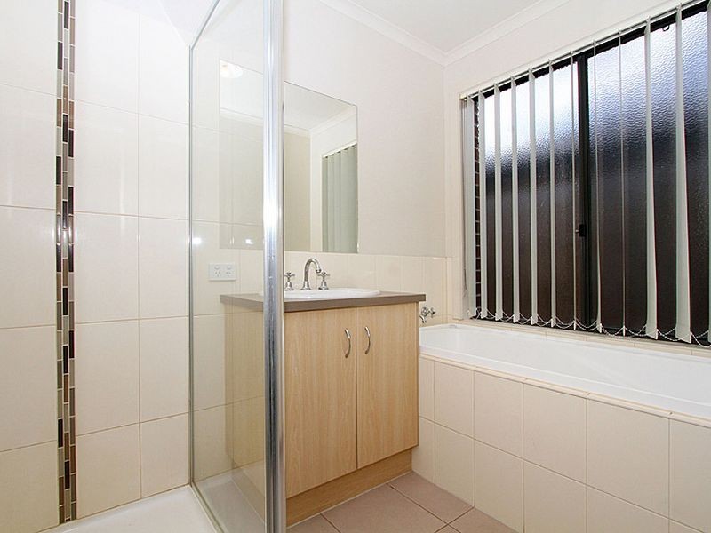 15 Glory Street, South Morang VIC 3752