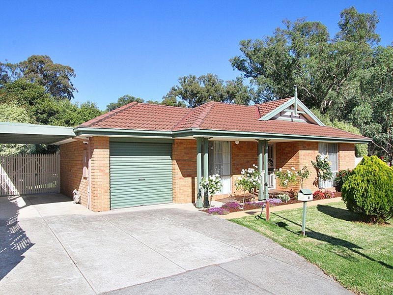 2 Magpie Walk, South Morang VIC 3752