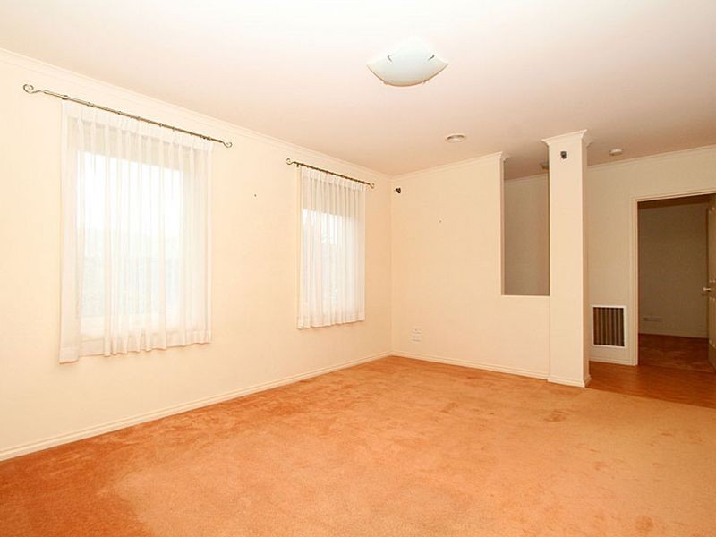 47 Rolain Avenue, South Morang VIC 3752