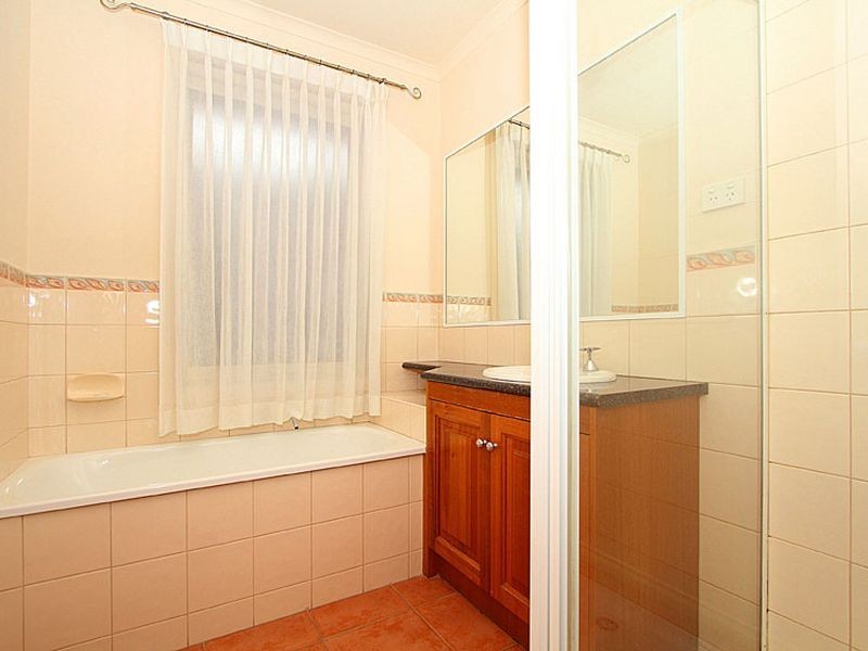 47 Rolain Avenue, South Morang VIC 3752