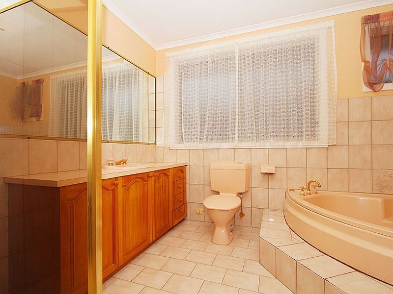 223 Childs Road, Mill Park VIC 3082