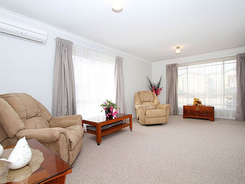 10a Brolga Place, South Morang VIC 3752